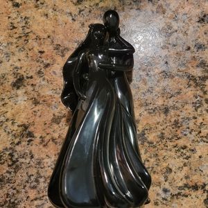 Bella Novia Black Silhouette of Love Wedding Cake Topper Figurine